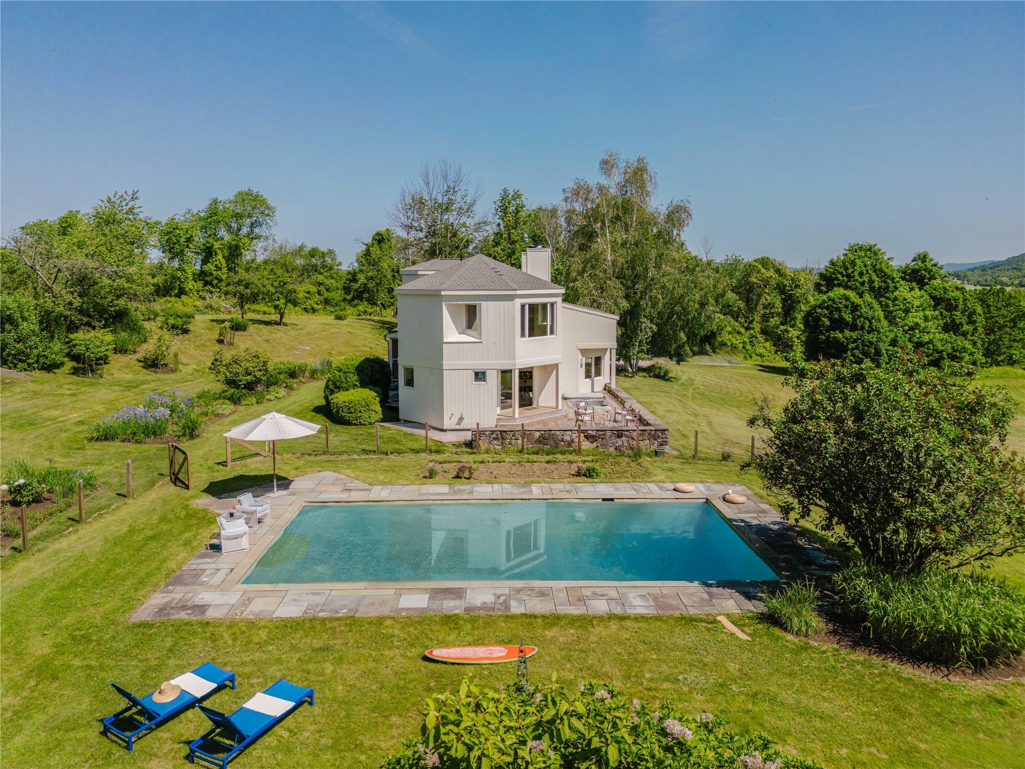 #1 photo, 1114 County Route 3, Ancram , NY 12502