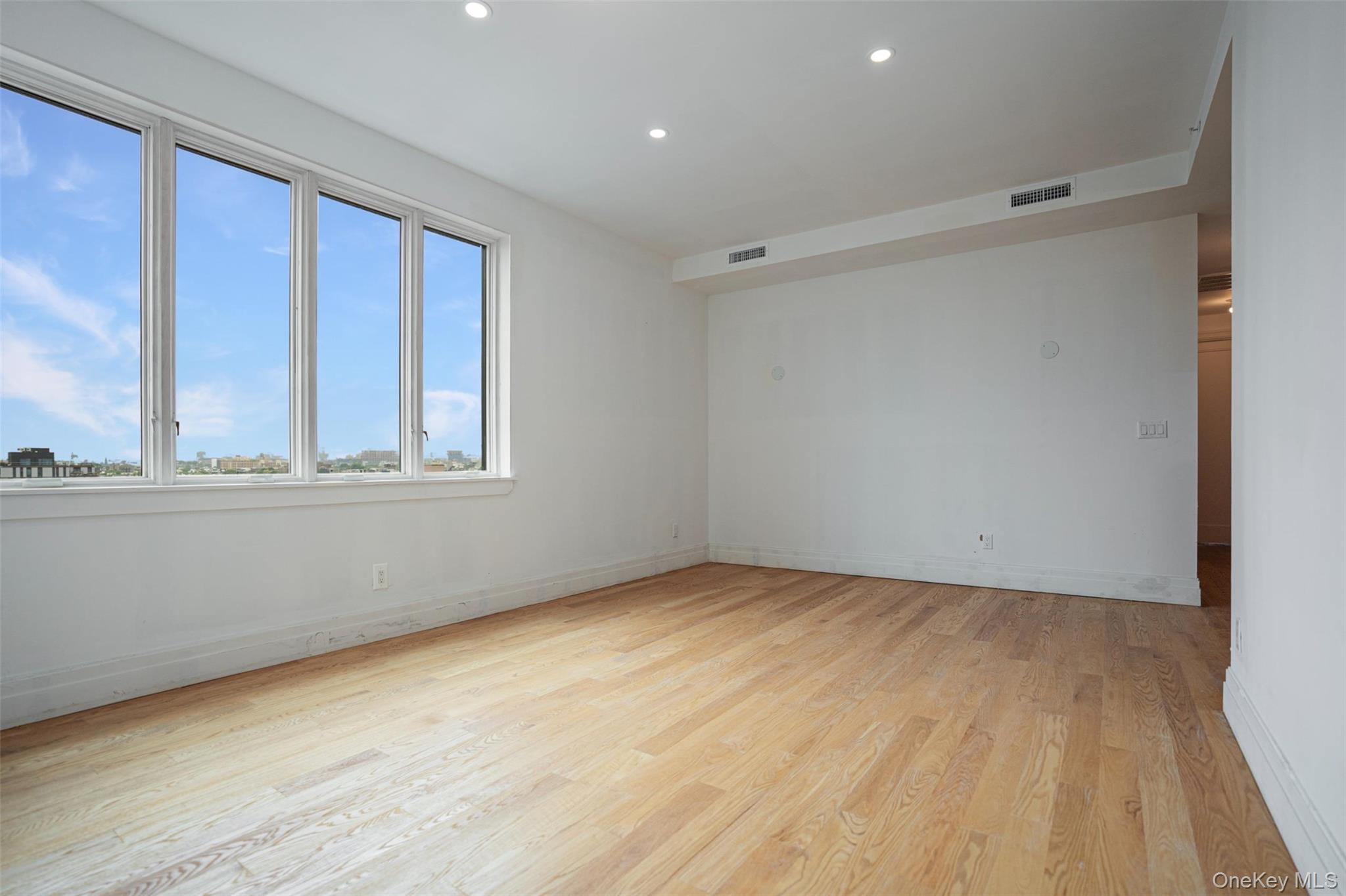 #8 photo, 859 MYRTLE AVENUE, ブルックリン区 Brooklyn , NY 11206