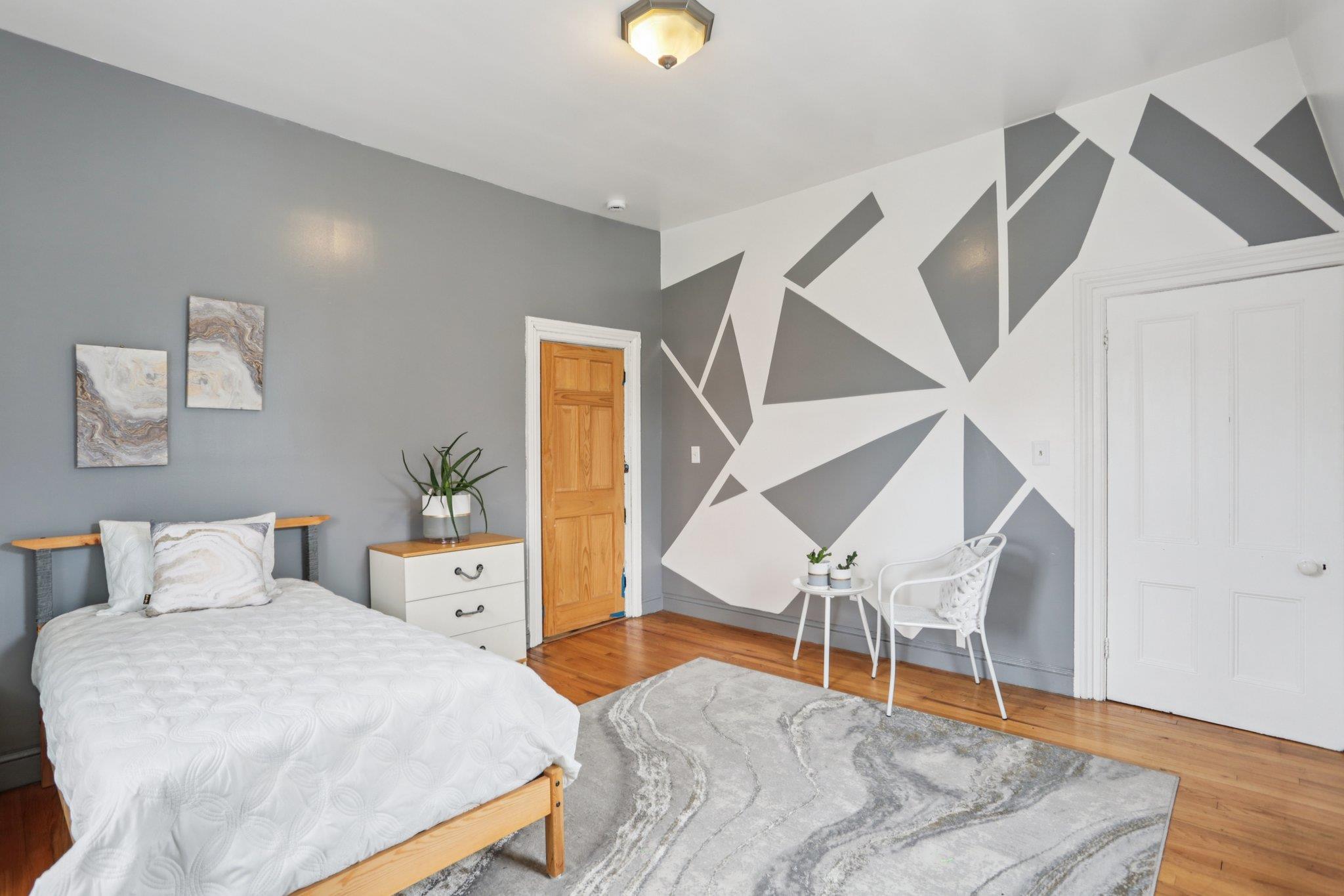 #12 photo, 223 Warburton Avenue, Yonkers , NY 10701