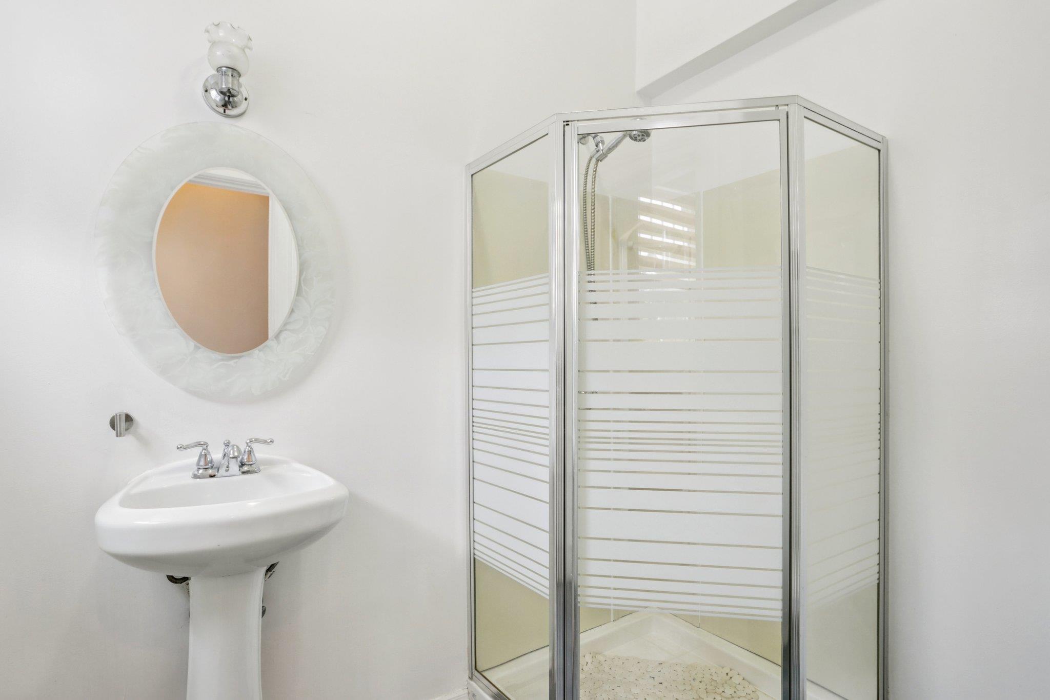 #9 photo, 223 Warburton Avenue, Yonkers , NY 10701