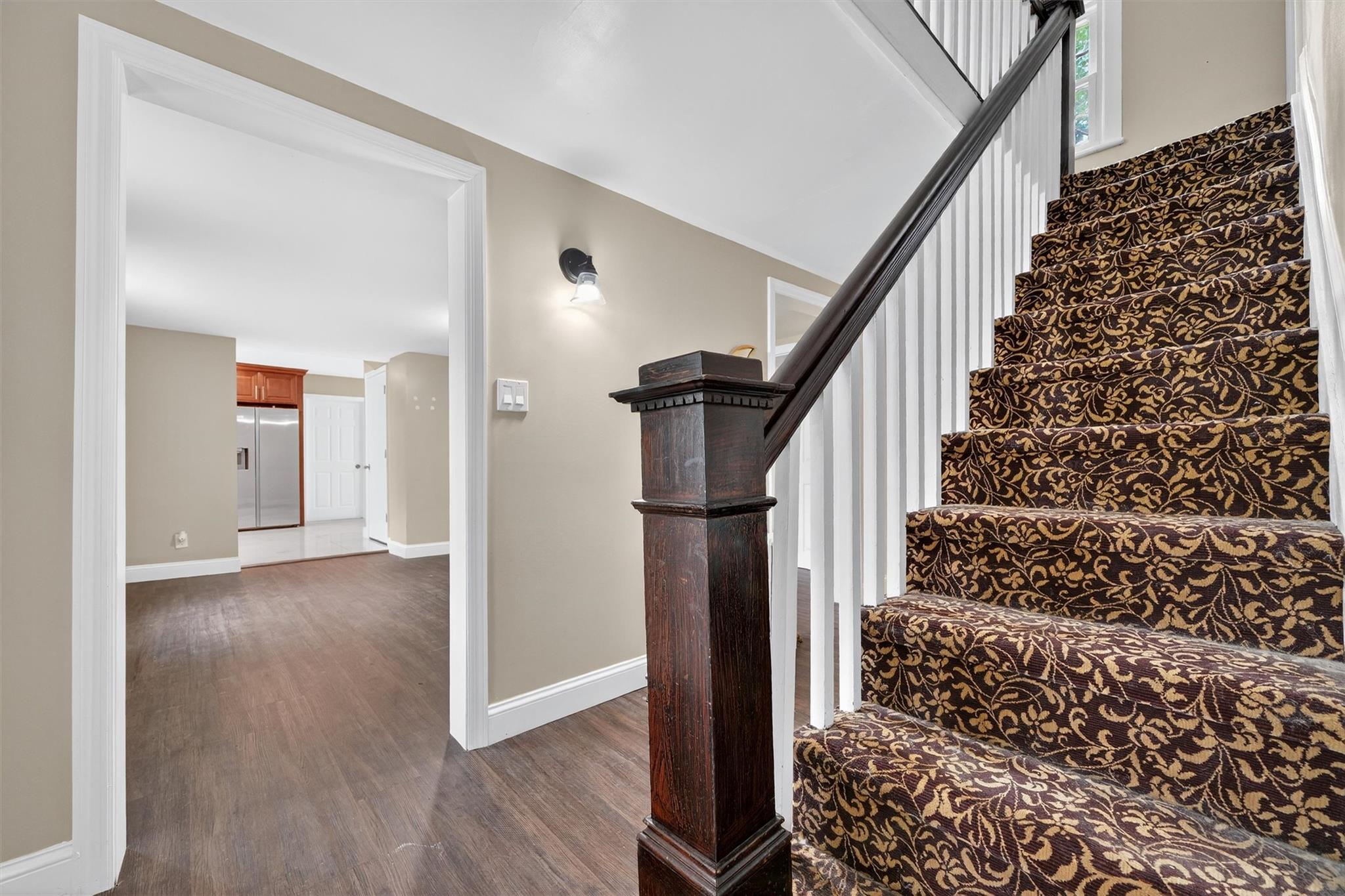 #12 photo, 210 Parrott Road, West Nyack , NY 10994