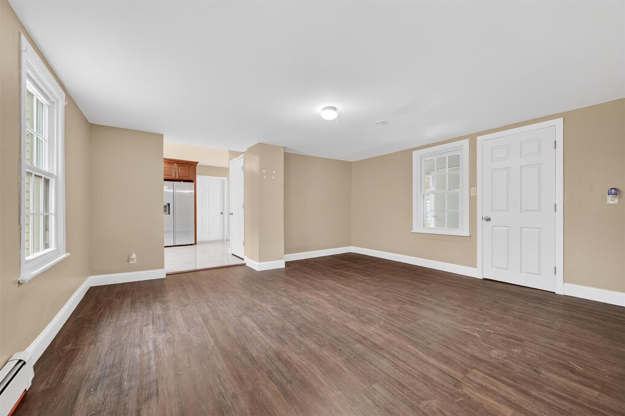 #15 photo, 210 Parrott Road, West Nyack , NY 10994