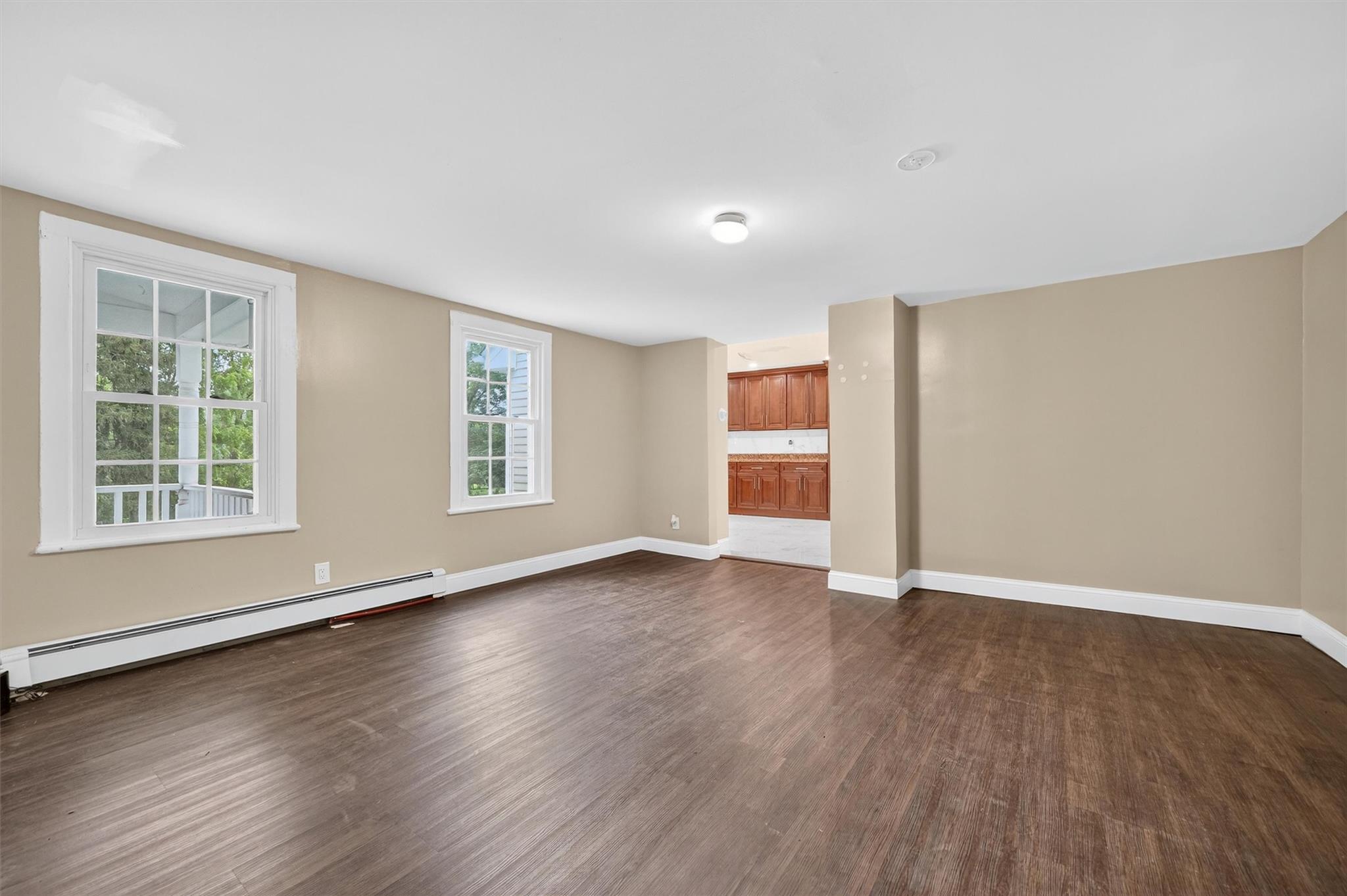 #16 photo, 210 Parrott Road, West Nyack , NY 10994