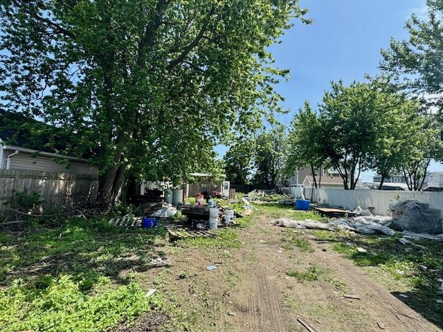 #2 photo, 120 East 8th Road, كوينز Broad Channel , NY 11693