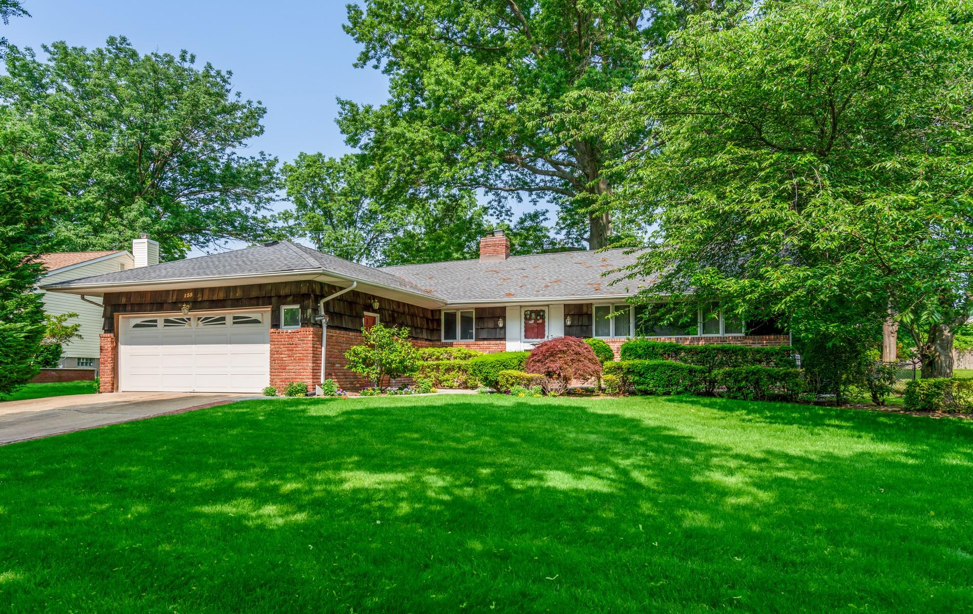 #1 photo, 155 Shrub Hollow Road, 長島 罗斯林 Roslyn , NY 11576