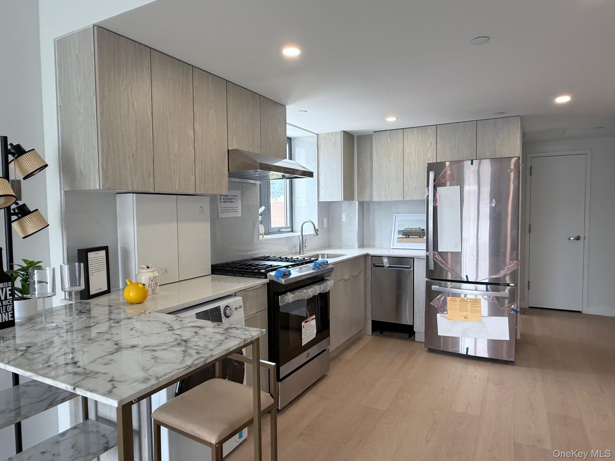 #4 photo, 136-80 41 Avenue, クイーンズ区 Flushing , NY 11355