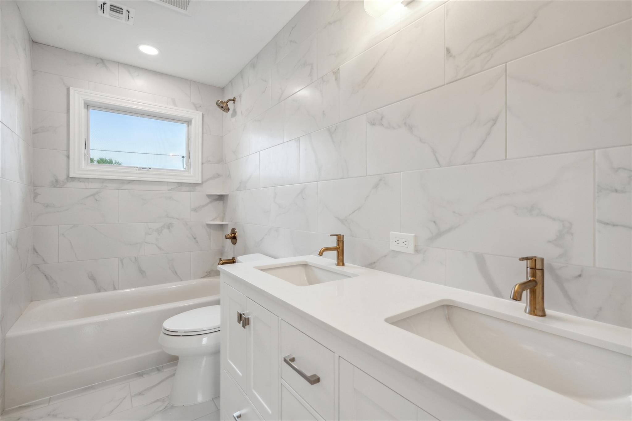 #10 photo, 19 Cypress Avenue, Bethpage , NY 11714