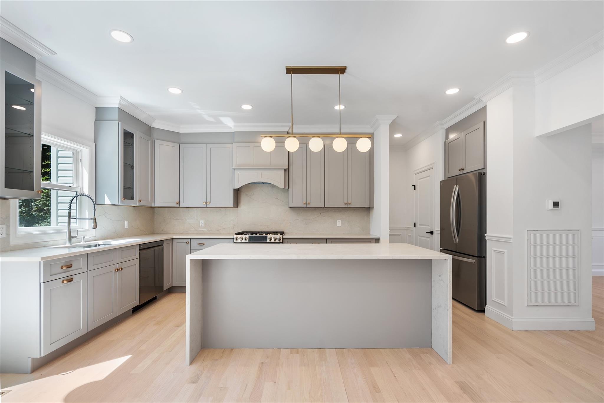 #5 photo, 19 Cypress Avenue, Bethpage , NY 11714