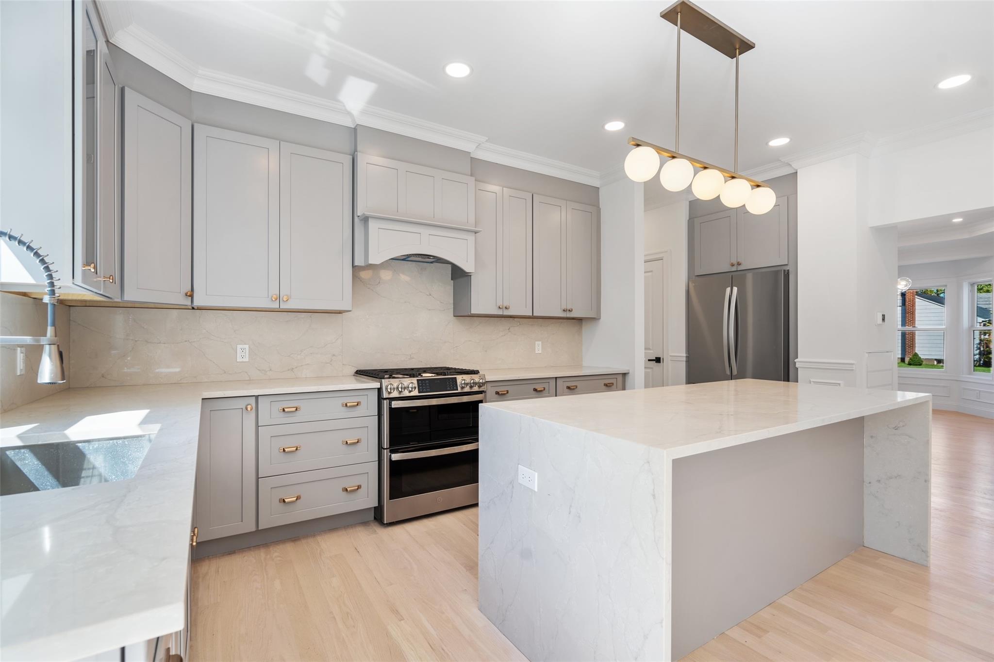 #7 photo, 19 Cypress Avenue, Bethpage , NY 11714