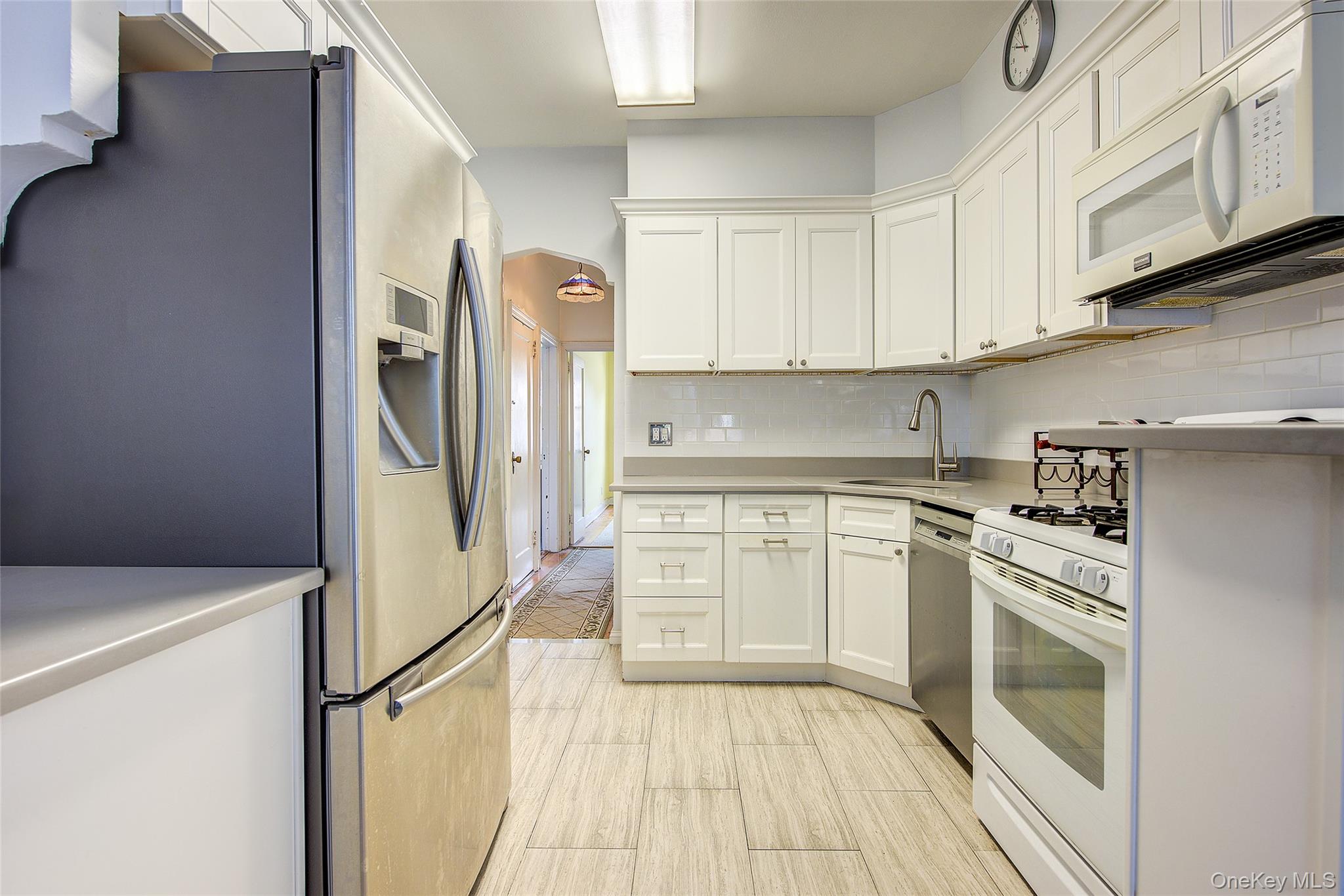 #18 photo, 82-91 Caldwell Avenue, クイーンズ区 Middle Village , NY 11379