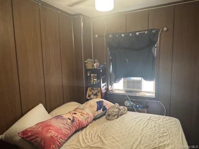 #14 photo, 33-42 70 Street, كوينز Jackson Heights , NY 11372