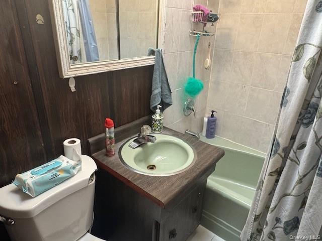 #17 photo, 33-42 70 Street, كوينز Jackson Heights , NY 11372