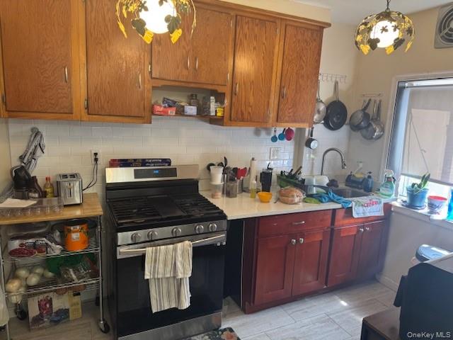 #4 photo, 33-42 70 Street, كوينز Jackson Heights , NY 11372