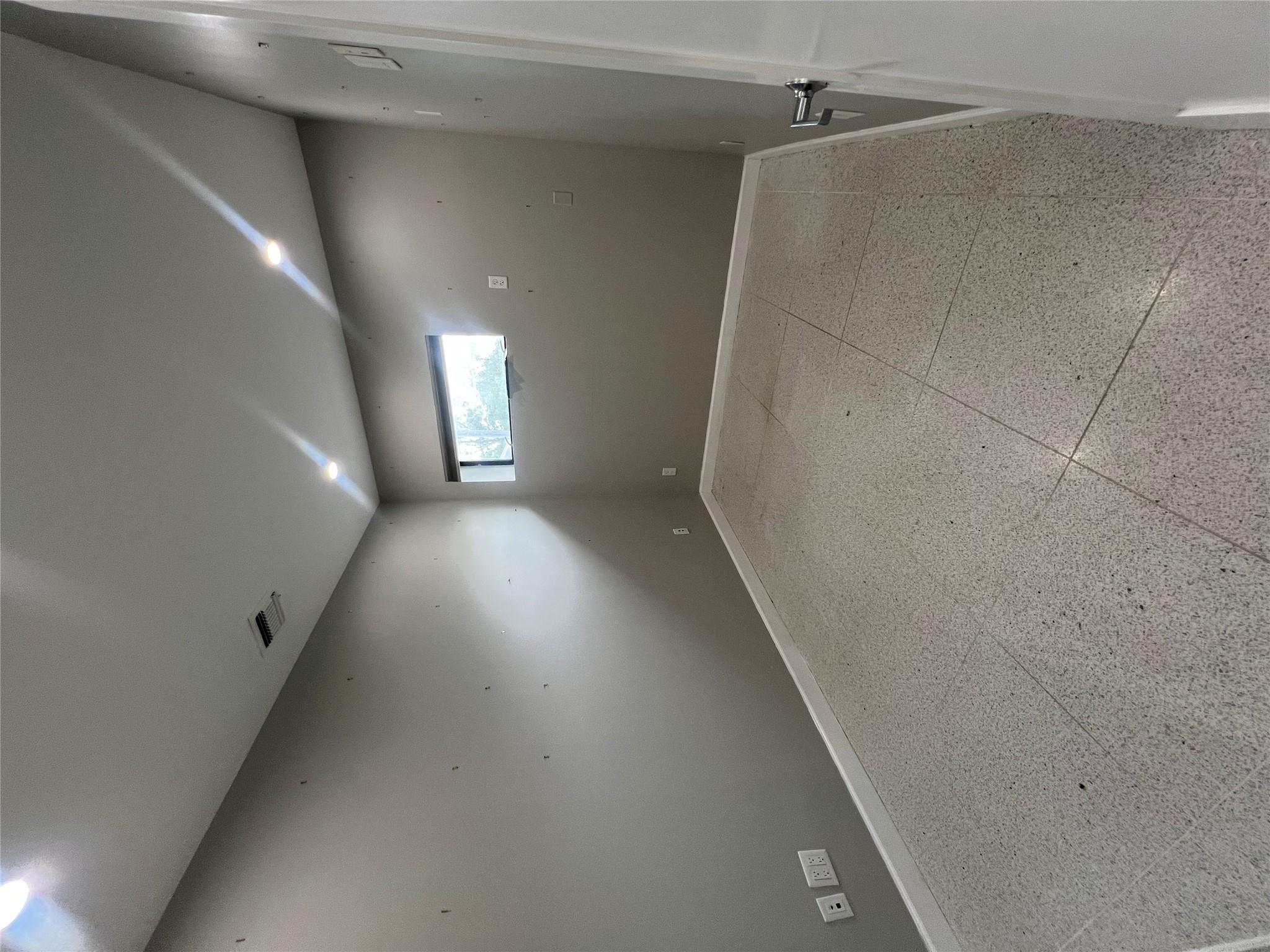 #11 photo, 190 Margaretta Avenue, ナッソー郡 Massapequa , NY 11758