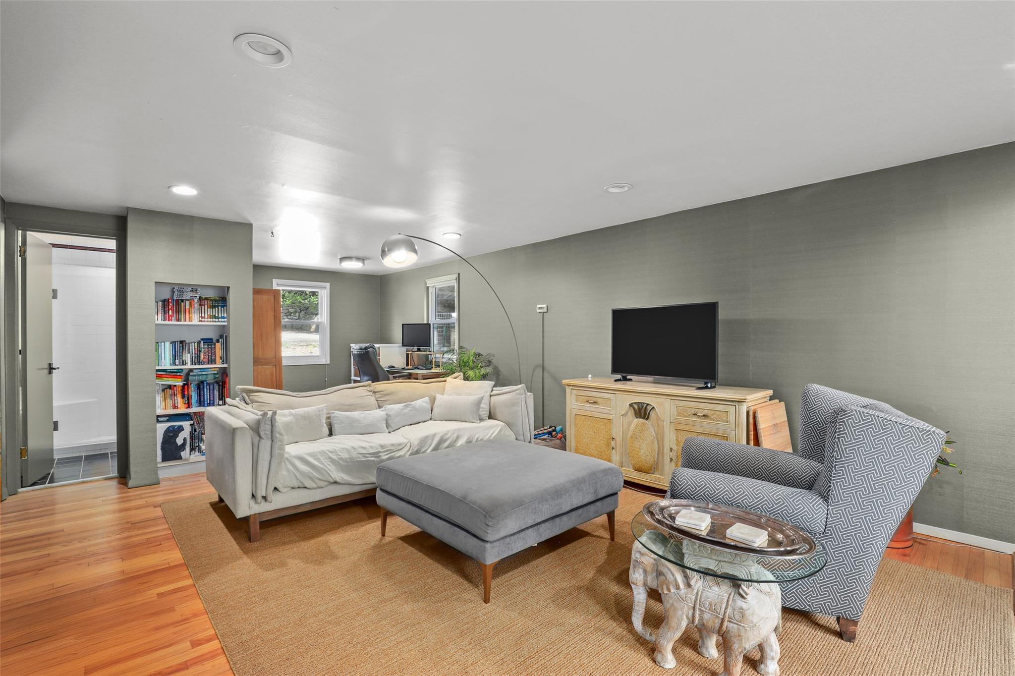 #4 photo, 3841 Indian Hill Road, Shrub Oak , NY 10588