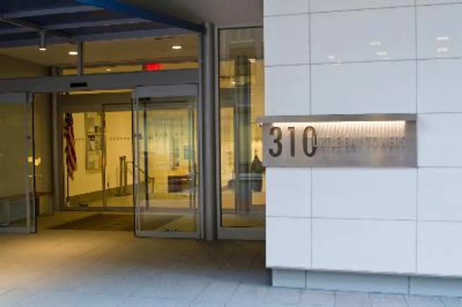 #14 photo, 310 E 46th Street, マンハッタン Turtle Bay , NY 10017