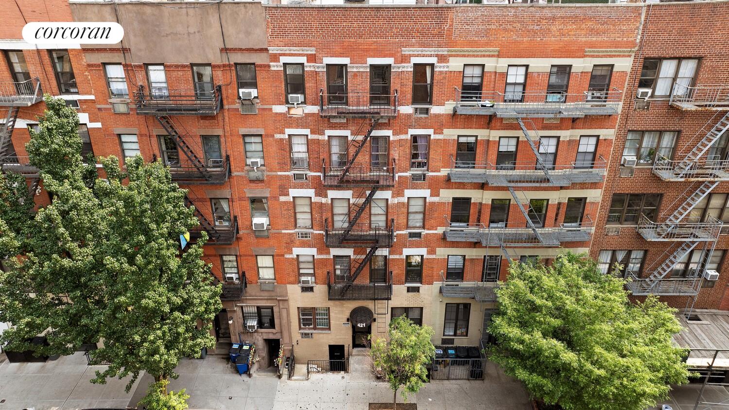 #18 photo, 421 E 82ND Street, マンハッタン Yorkville , NY 10028