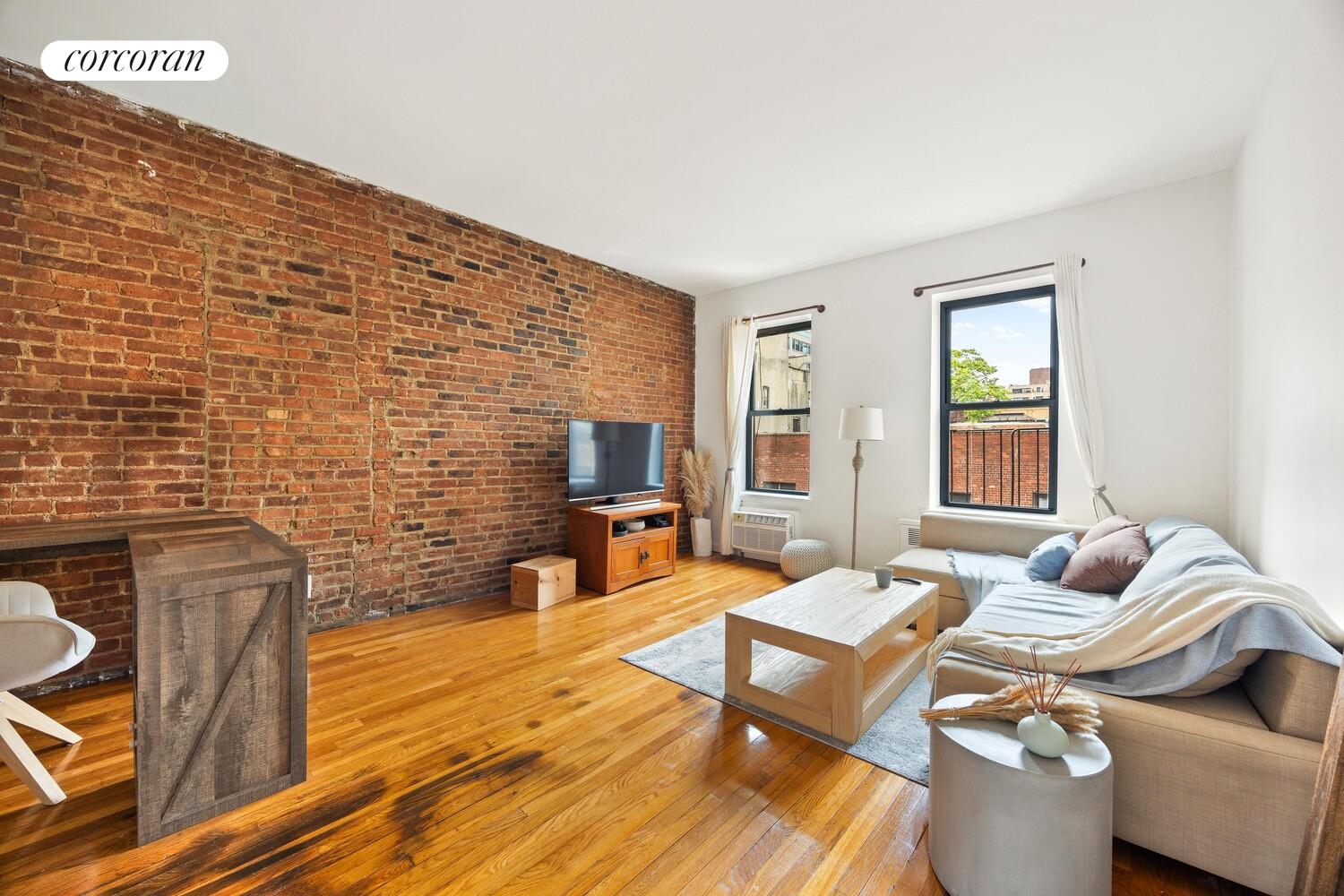 #3 photo, 421 E 82ND Street, マンハッタン Yorkville , NY 10028