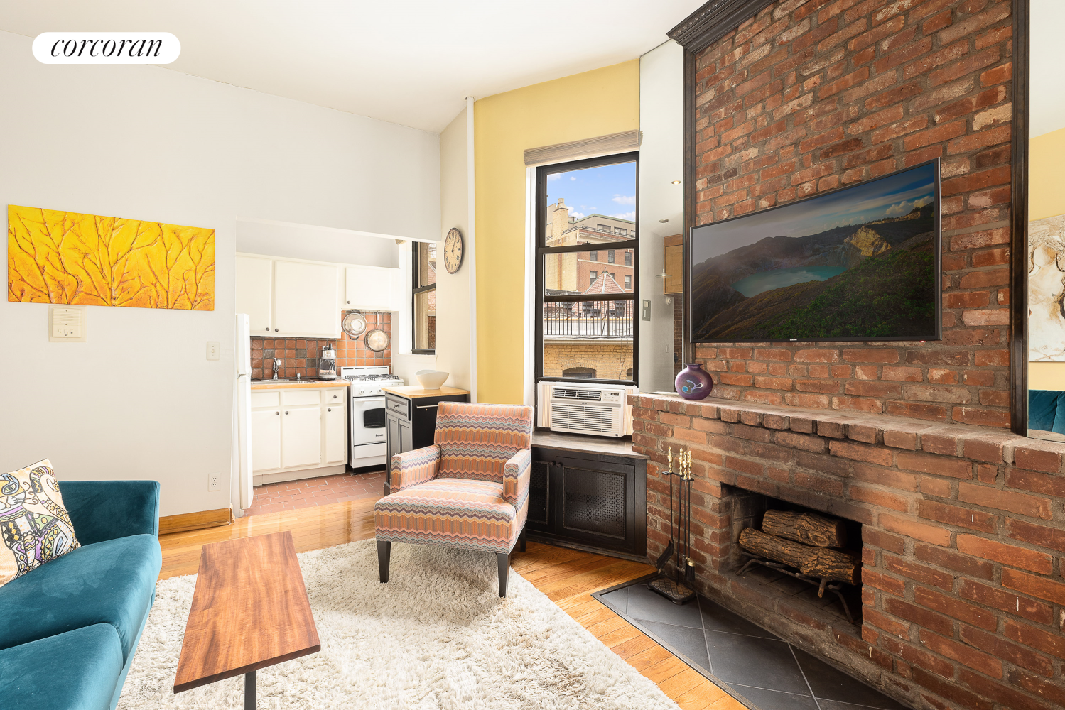 #3 photo, 327 W 85TH Street, マンハッタン Upper West Side , NY 10024