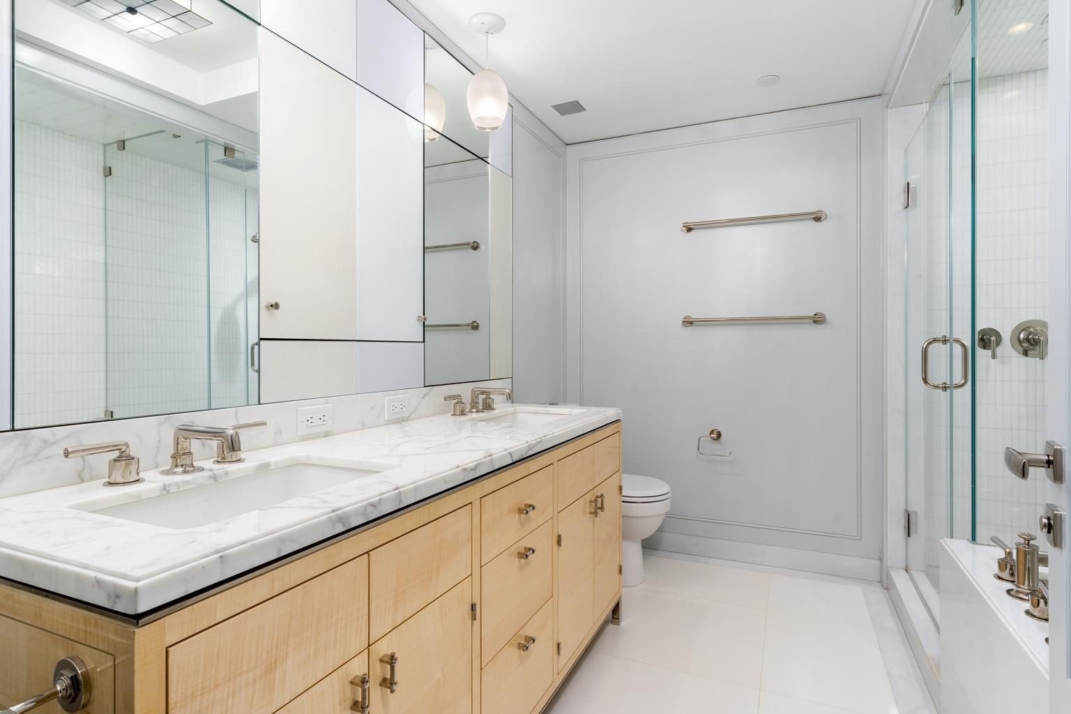 #10 photo, 21 E 61ST Street, マンハッタン Lenox Hill , NY 10065