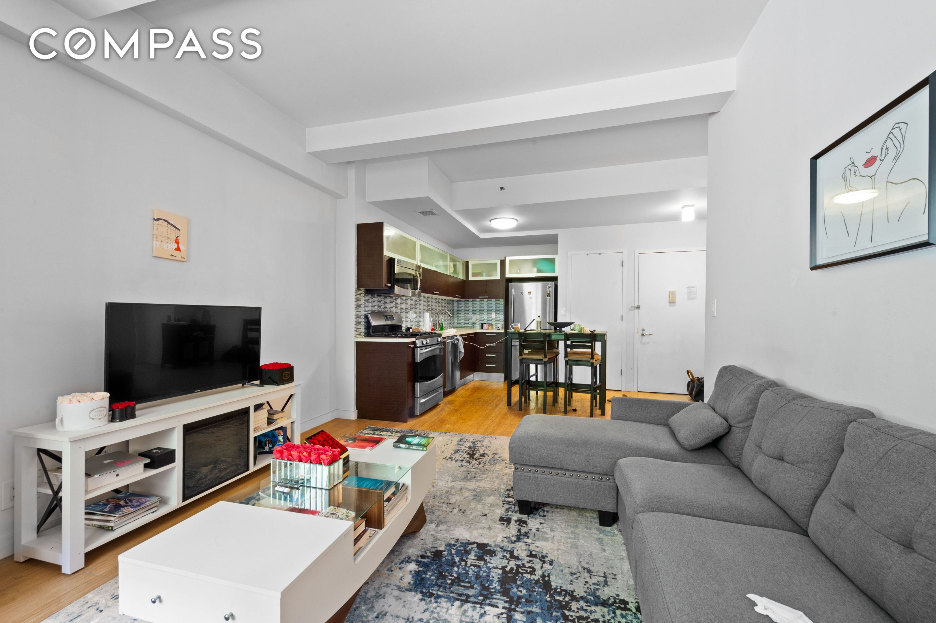 #1 photo, 353 E 104th Street, East Harlem , NY 10029