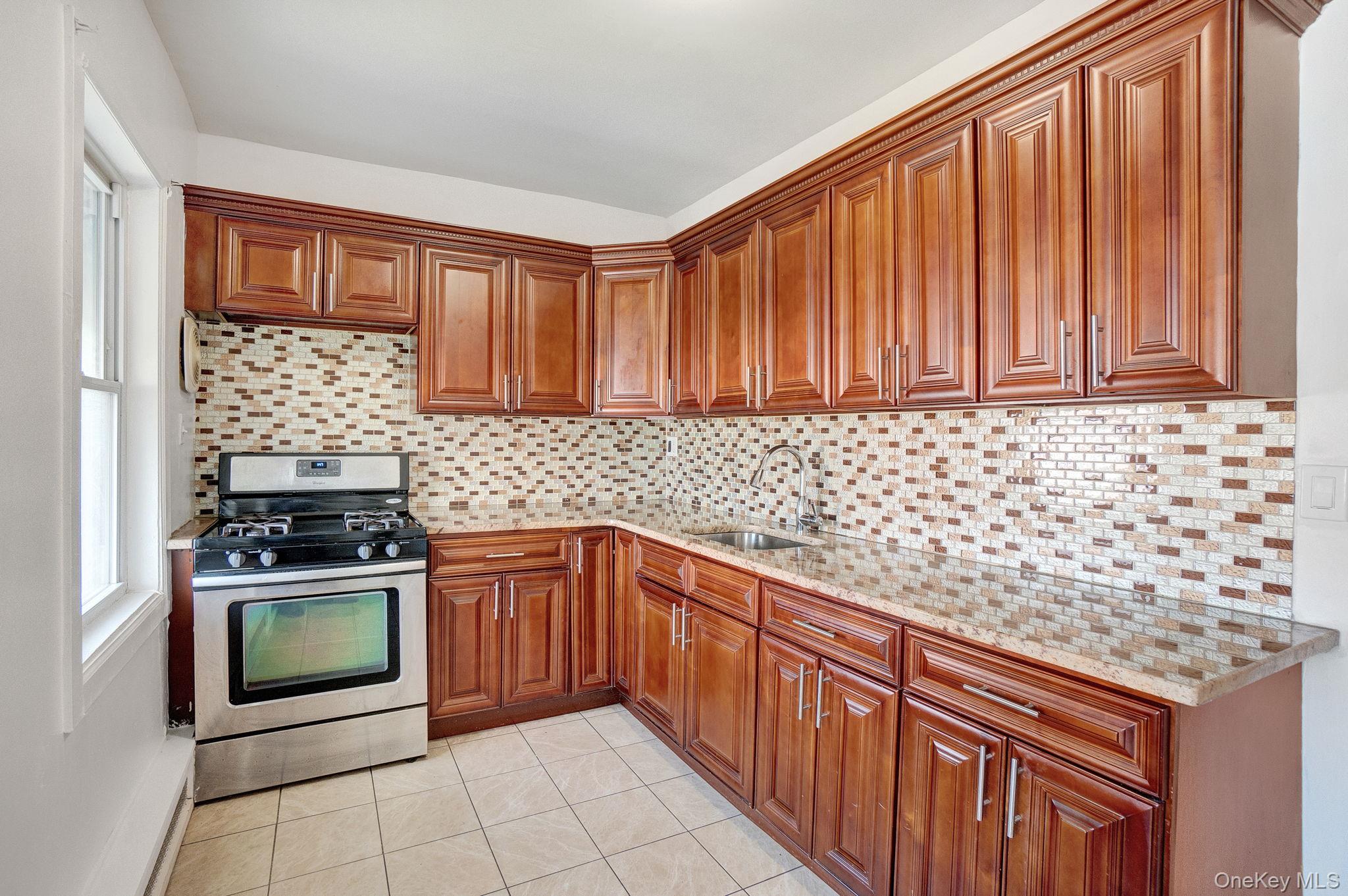 #19 photo, 90-31 185TH Street, クイーンズ区 Hollis , NY 11423