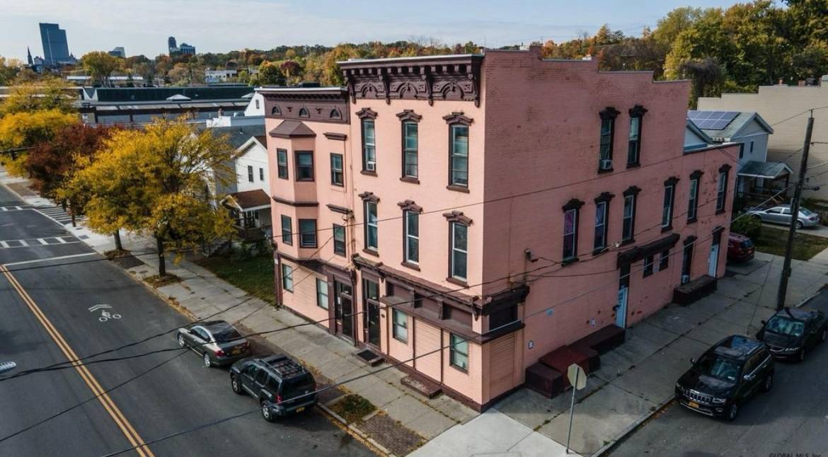 #1 photo, 1098-1100 Broadway, 紐約州 Albany , NY 12204