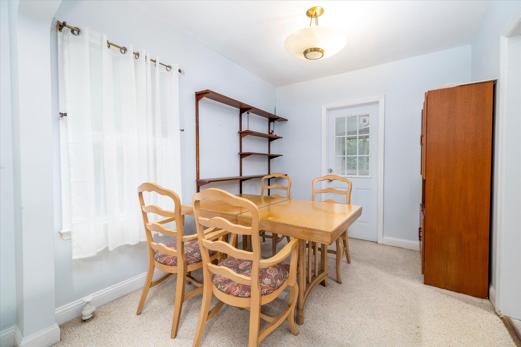 #9 photo, 360 Foch Boulevard, Mineola , NY 11501