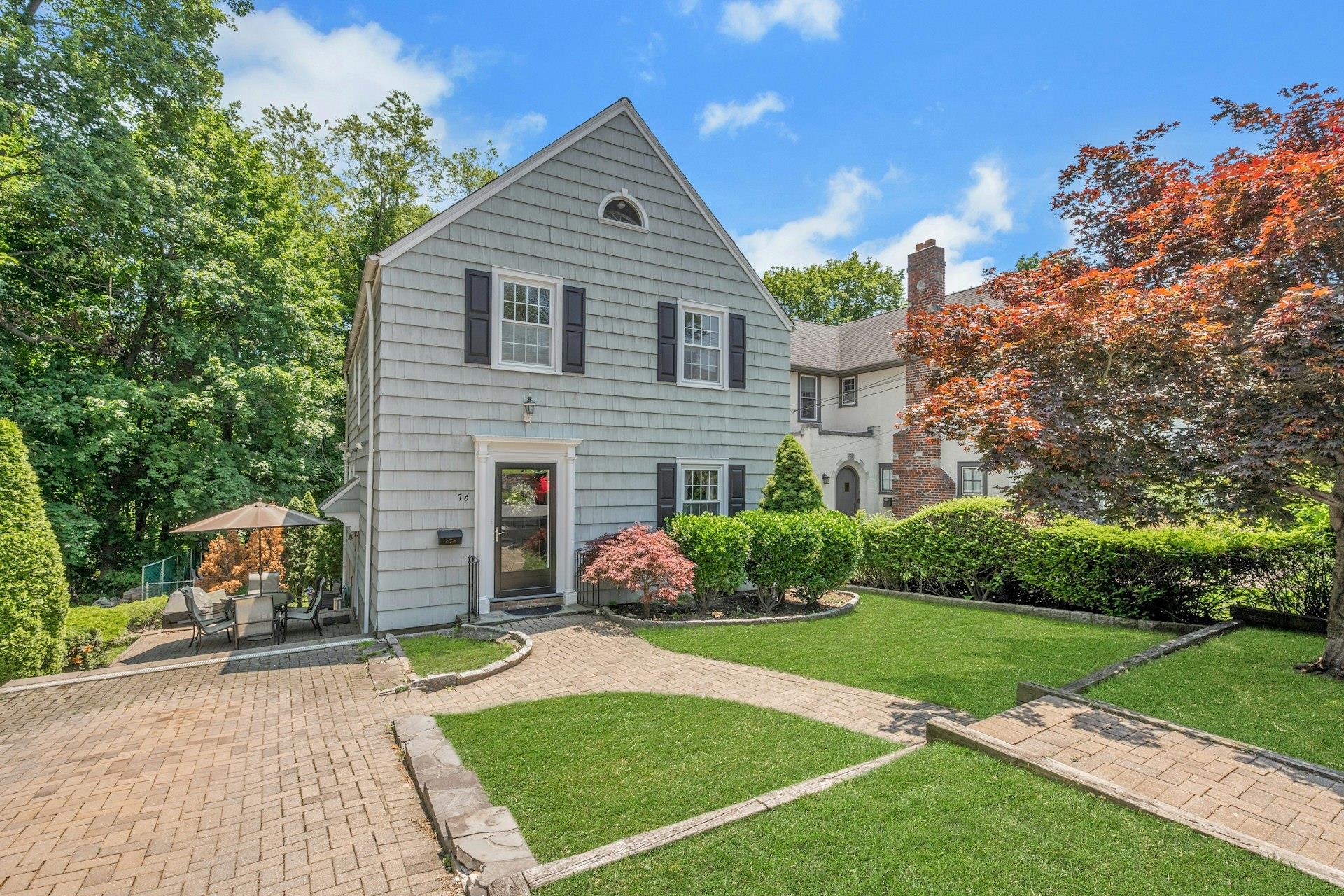 #1 photo, 76 Parkview Drive, برونكس Bronxville , NY 10708