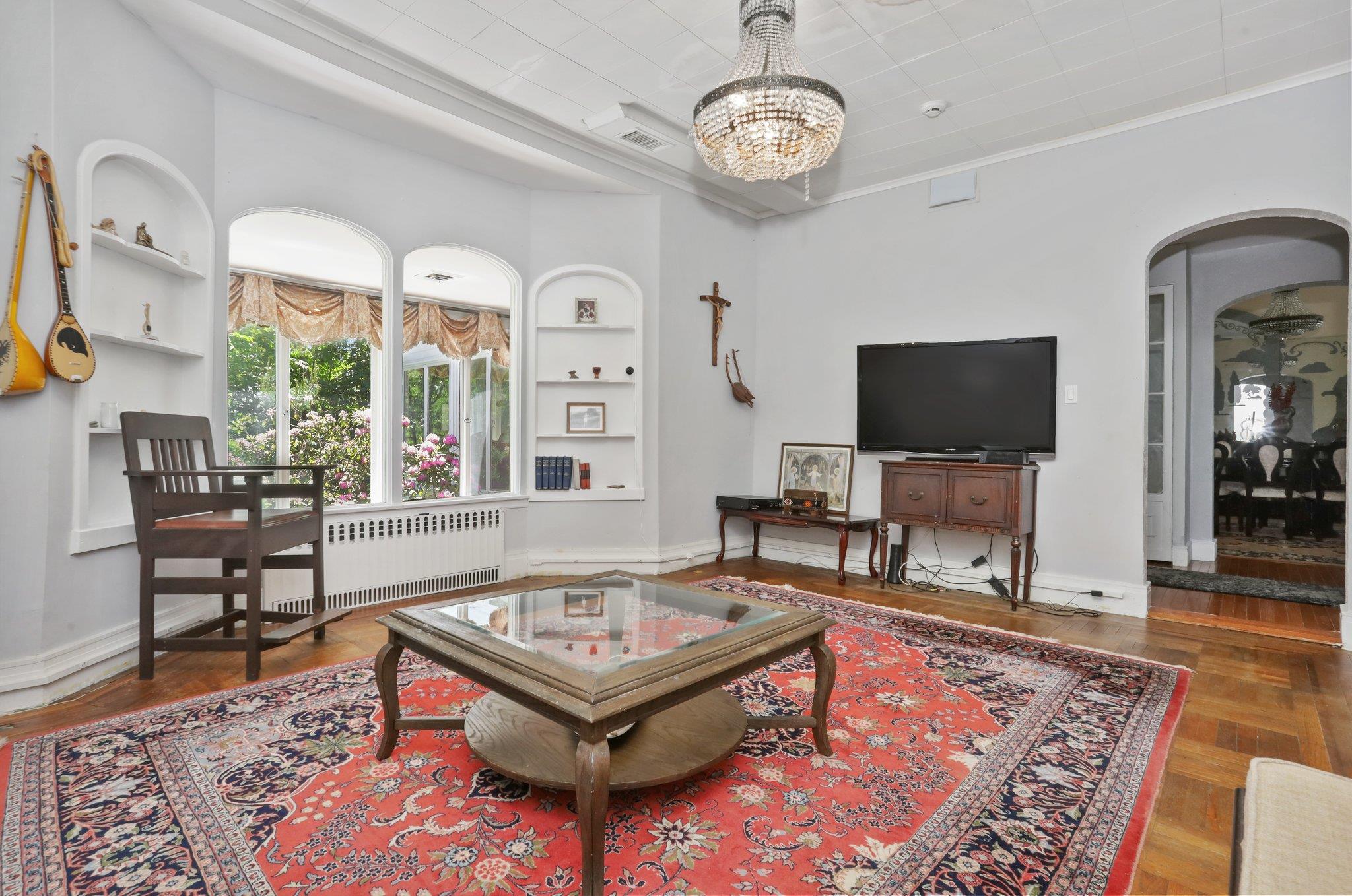 #12 photo, 42 N Healy Avenue, Hartsdale , NY 10530