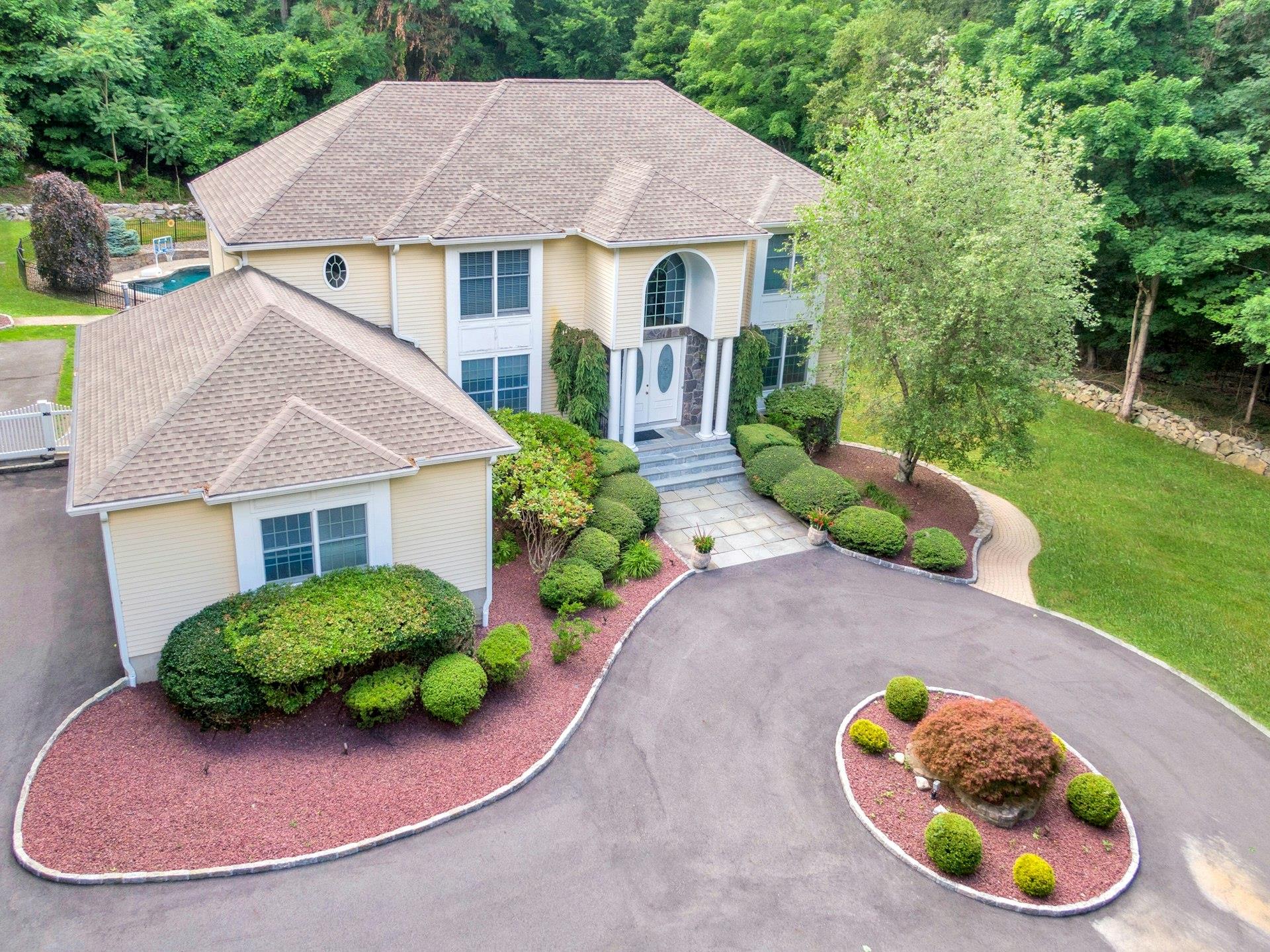 #1 photo, 29 Brian Court, Carmel , NY 10512