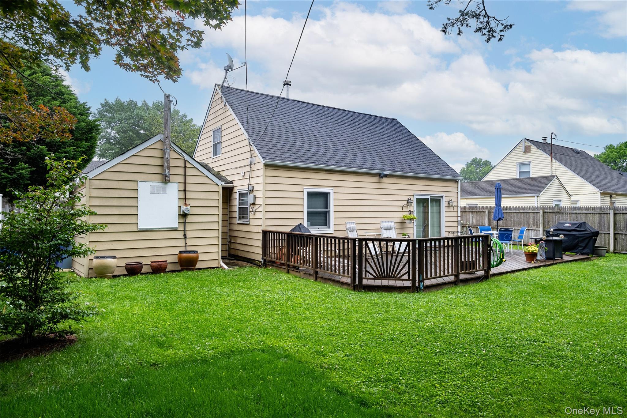 #3 photo, 304 Jamaica Boulevard, ナッソー郡 Carle Place , NY 11514