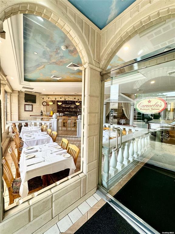 #2 photo, 908-912B Hempstead Turnpike, ナッソー郡 Franklin Square , NY 11010