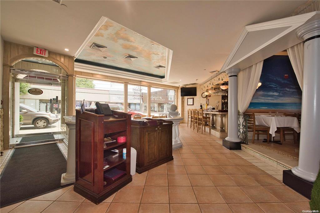 #6 photo, 908-912B Hempstead Turnpike, ナッソー郡 Franklin Square , NY 11010