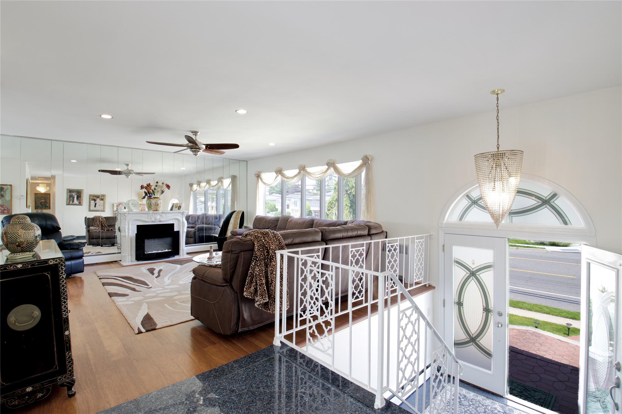 #4 photo, 443 Hungry Harbor Road, ナッソー郡 North Woodmere , NY 11581