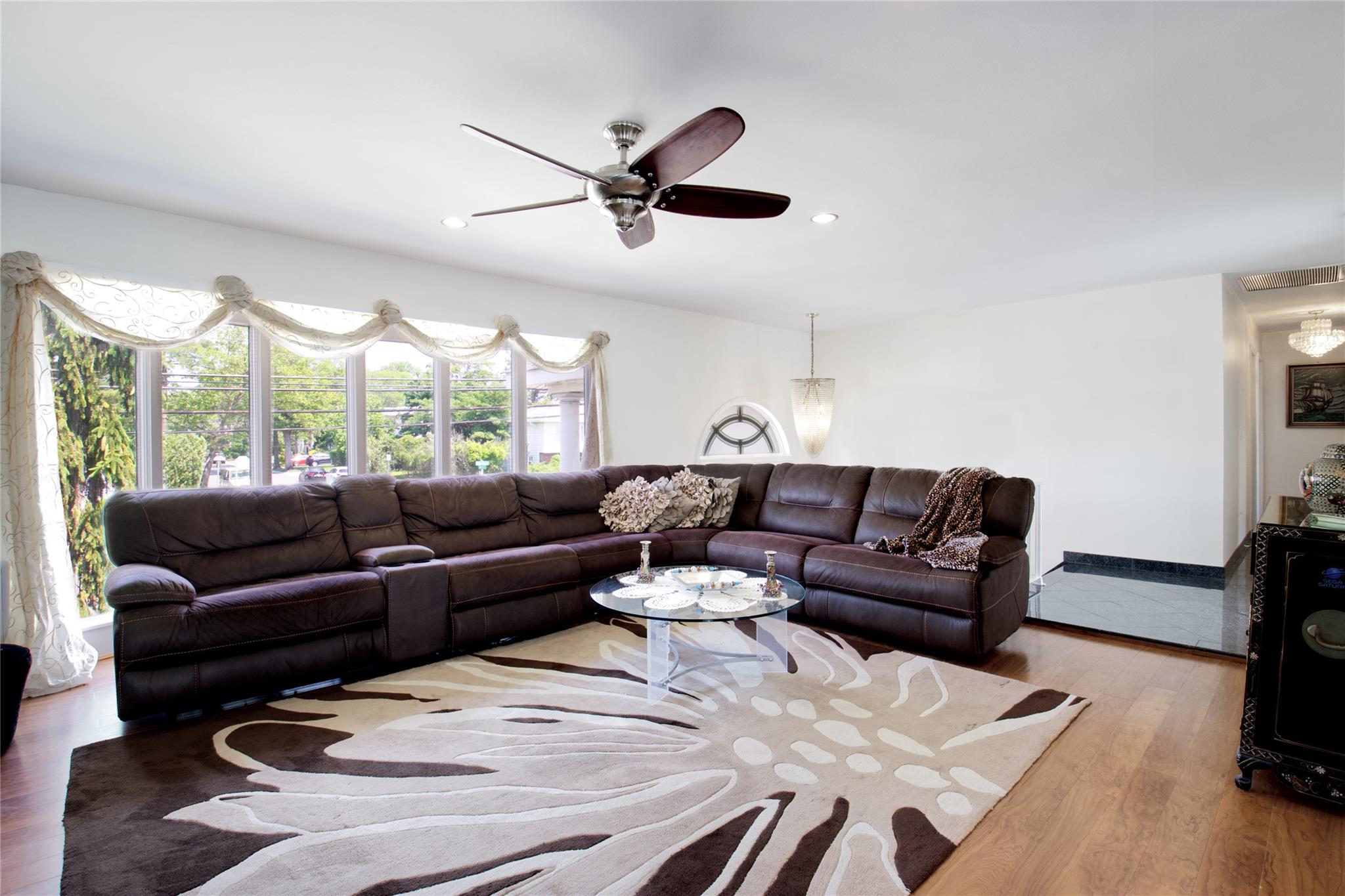 #5 photo, 443 Hungry Harbor Road, ナッソー郡 North Woodmere , NY 11581