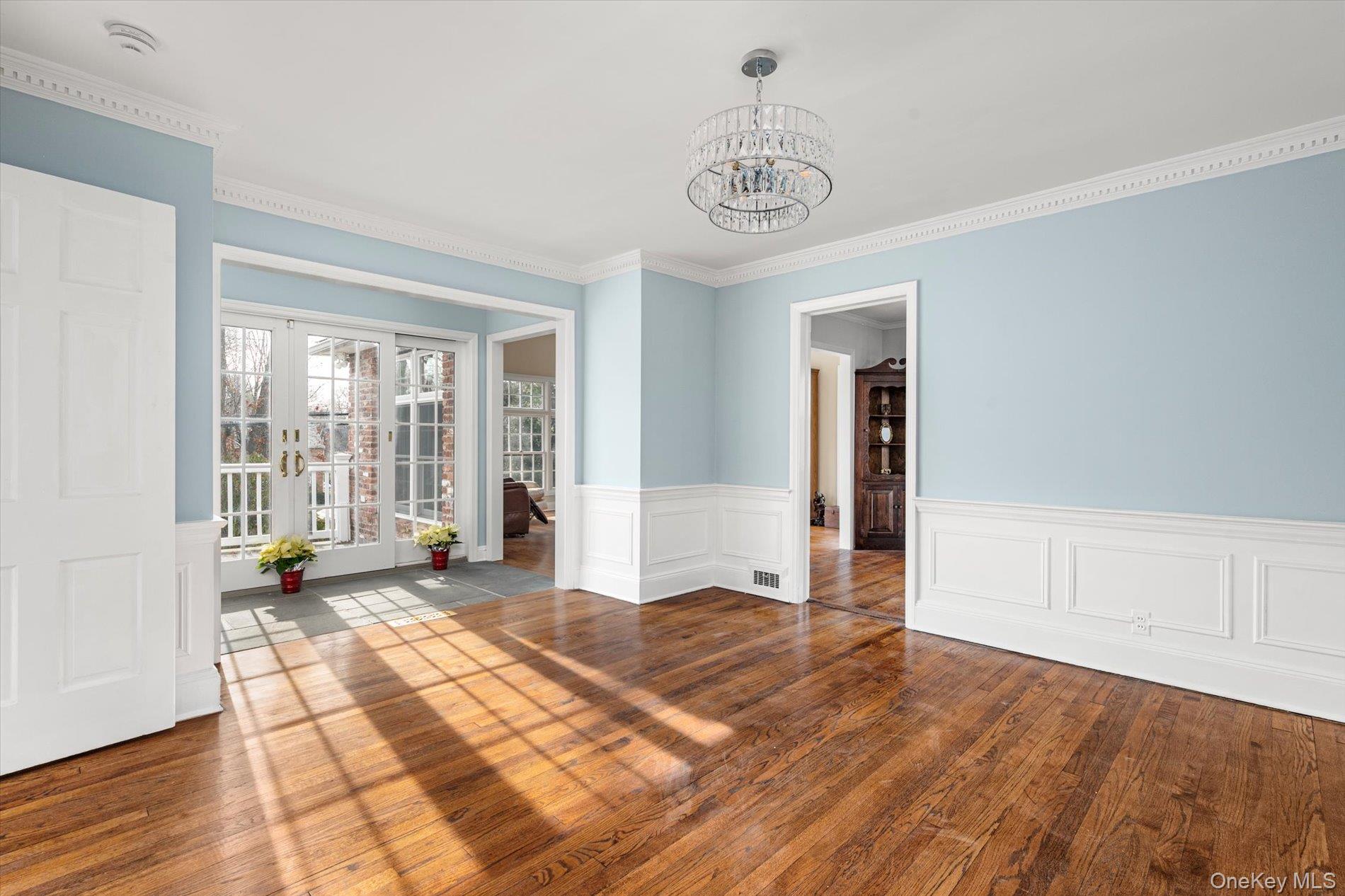 #12 photo, 38 Mason Drive, Manhasset , NY 11030