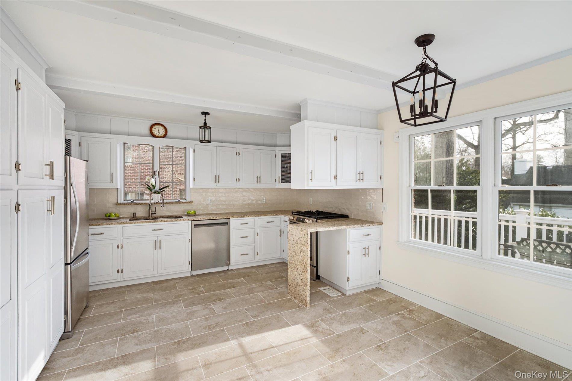 #14 photo, 38 Mason Drive, Manhasset , NY 11030