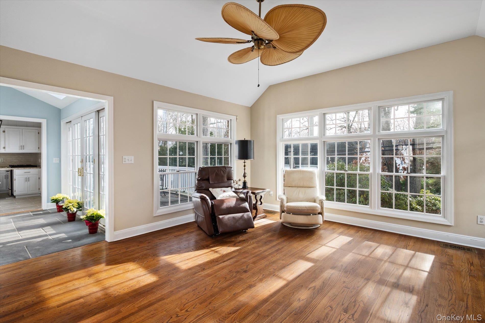 #8 photo, 38 Mason Drive, Manhasset , NY 11030