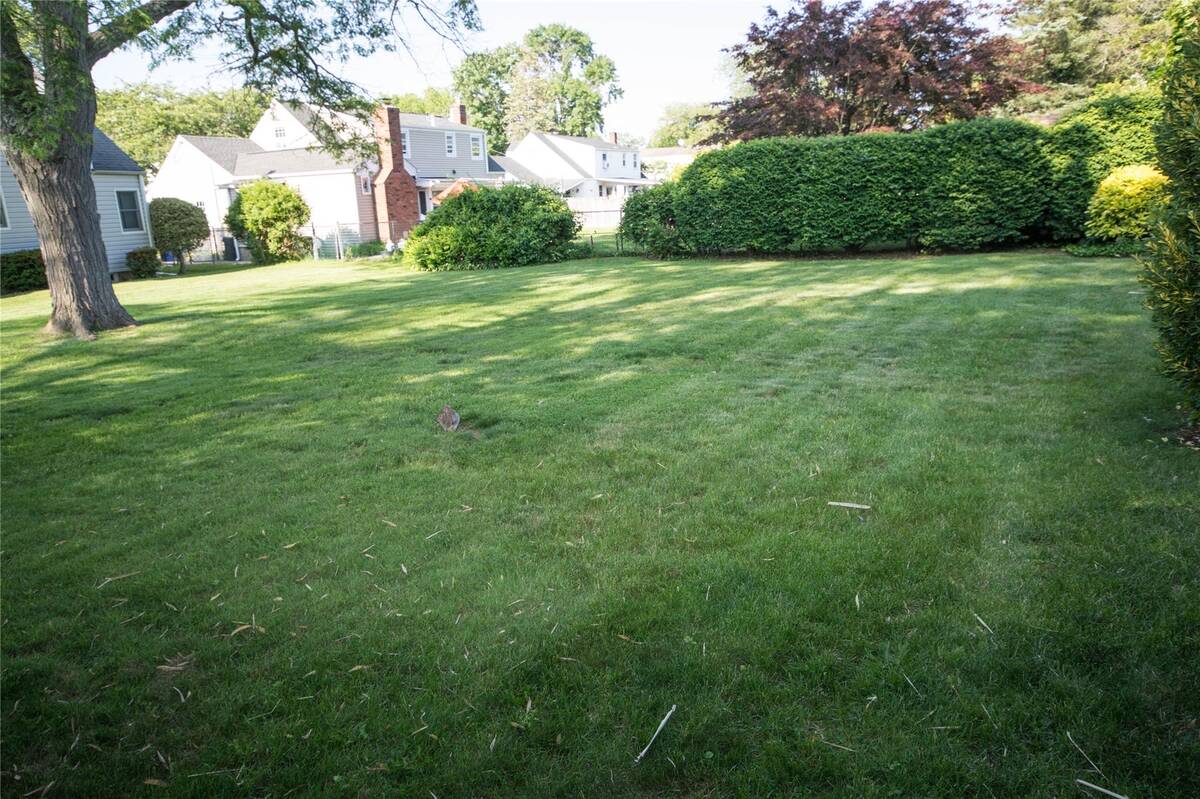 #1 photo, 66 Tippin Drive, سوفولك Huntington Station , NY 11746