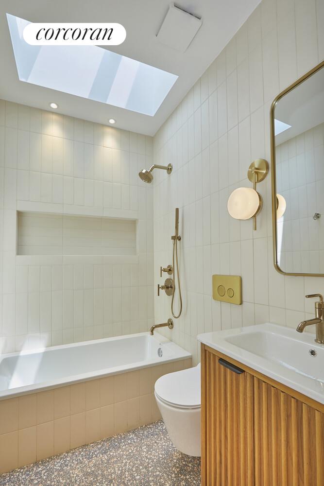 #10 photo, 824A QUINCY Street, ブルックリン区 Stuyvesant Heights , NY 11221