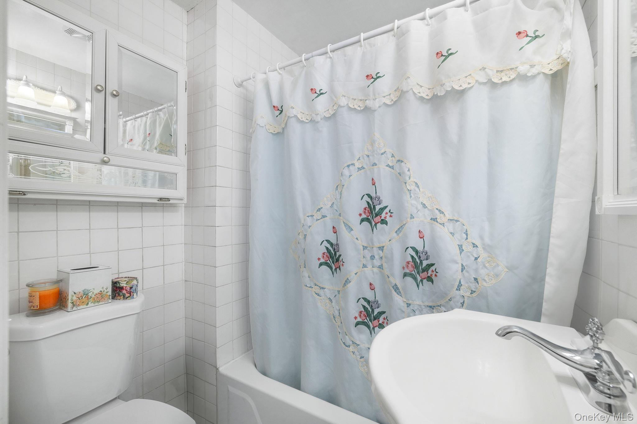 #14 photo, 74 Lake Road, 紐約州 Valley Cottage , NY 10989