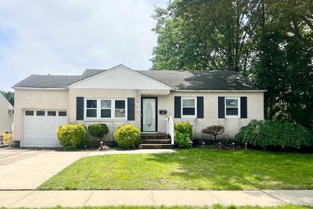 #1 photo, 3 Bentley Road, नासाउ काउंटी Plainview , NY 11803