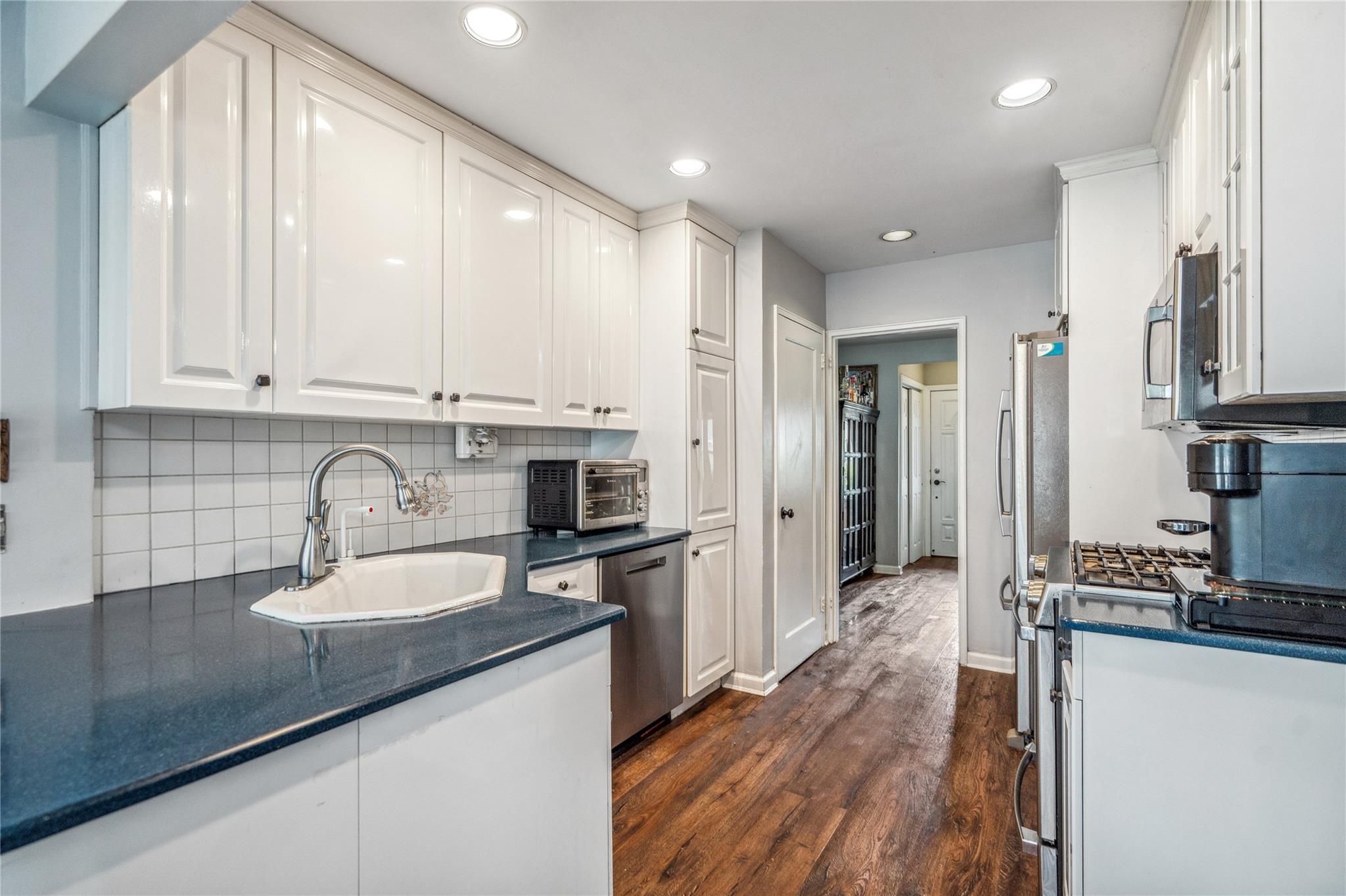 #15 photo, 58 Circle Drive, ナッソー郡 Syosset , NY 11791