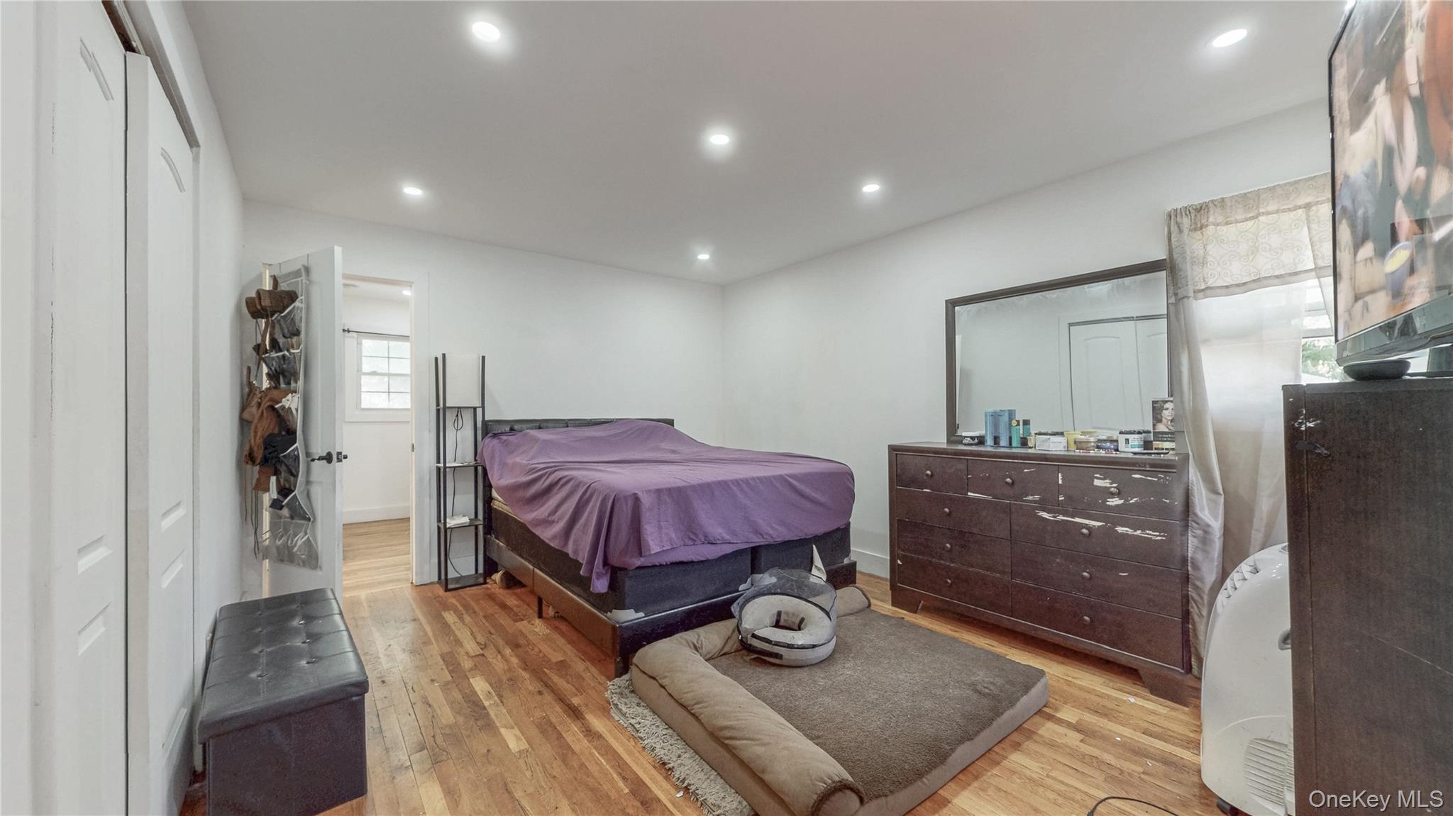 #12 photo, 110-01 175th Street, クイーンズ区 Jamaica , NY 11433