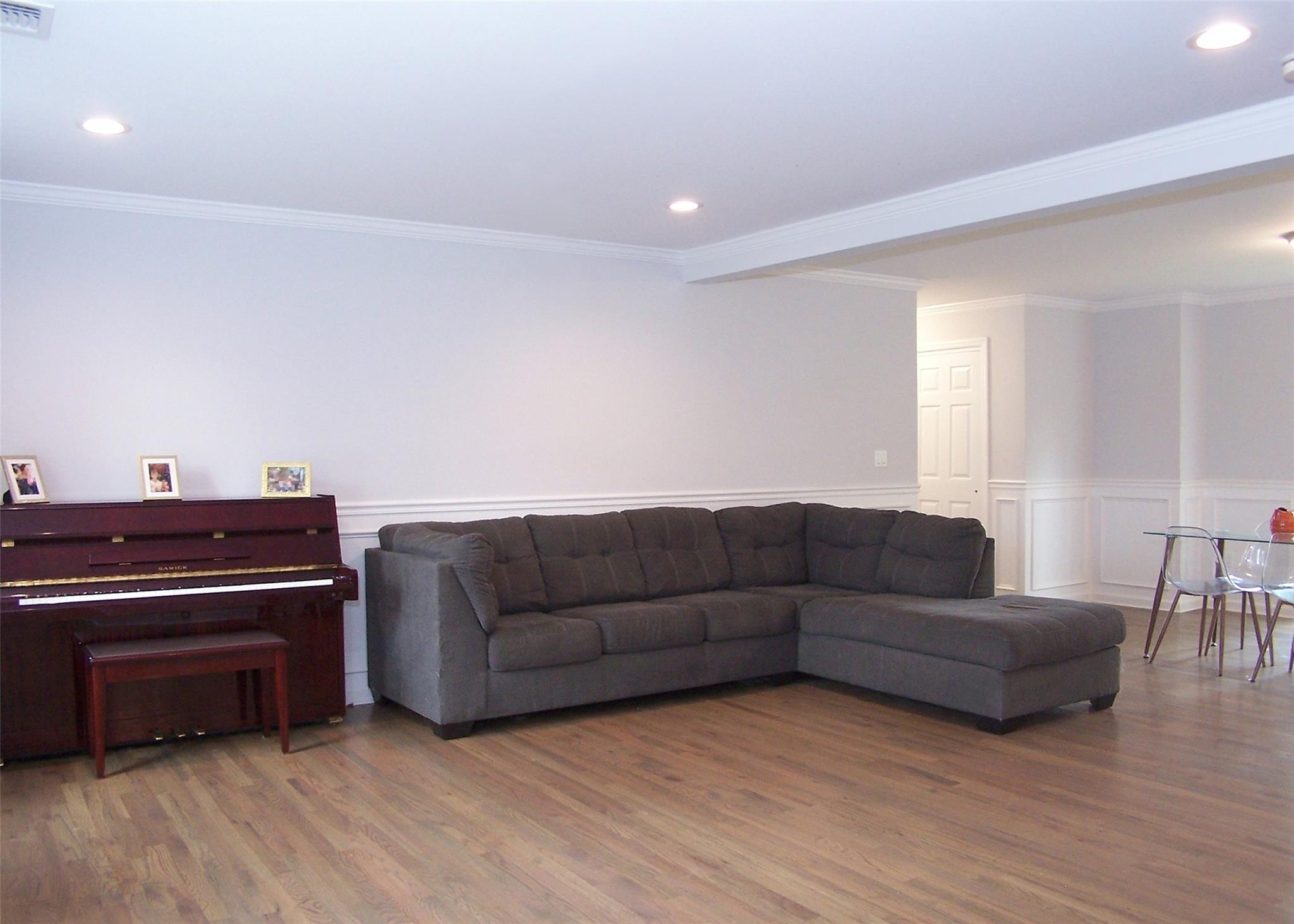 #14 photo, 8 W Narcissus Road, سوفولك Mastic Beach , NY 11951