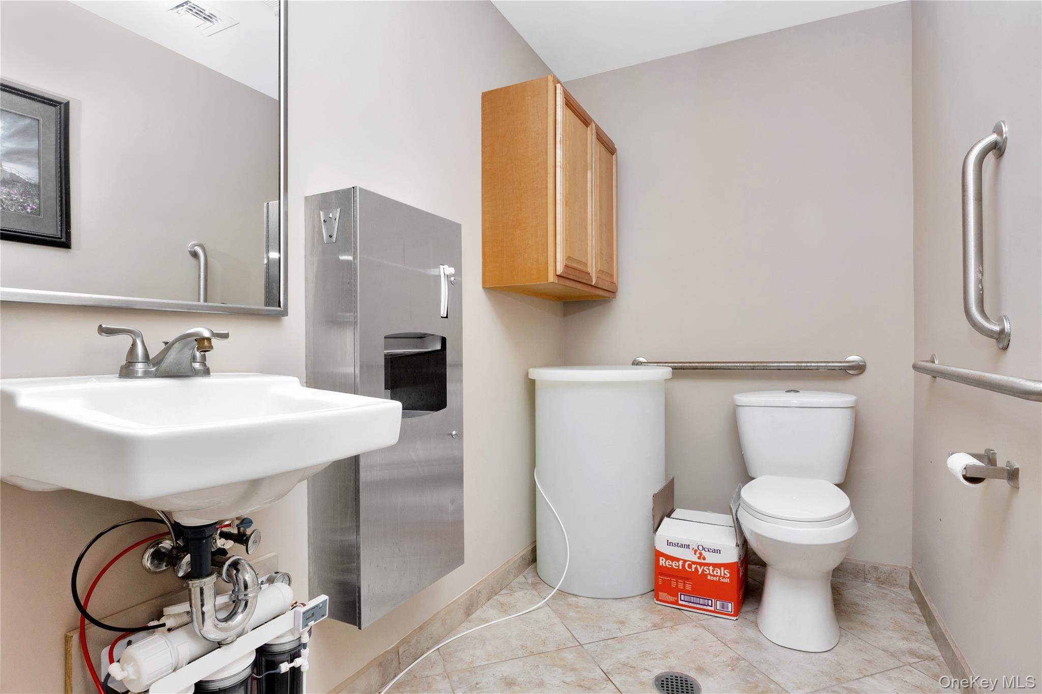 #11 photo, 245-249 Montauk Highway, サフォーク郡 Lindenhurst , NY 11757