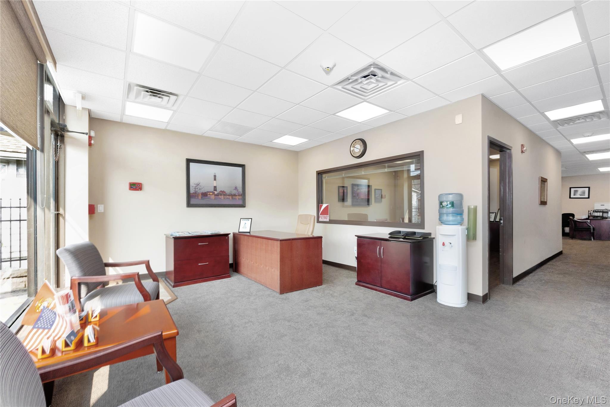 #4 photo, 245-249 Montauk Highway, サフォーク郡 Lindenhurst , NY 11757