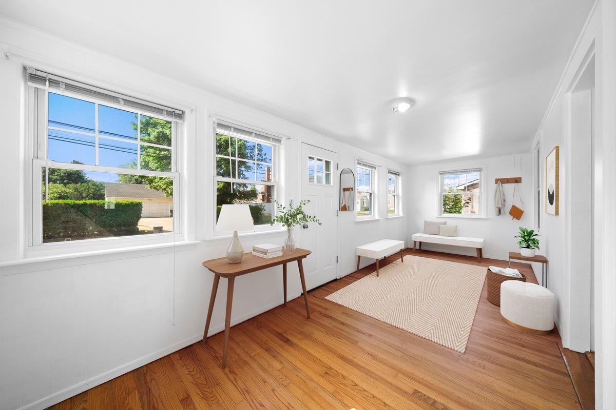 #3 photo, 65 Schmeelk Place, サフォーク郡 Copiague , NY 11726