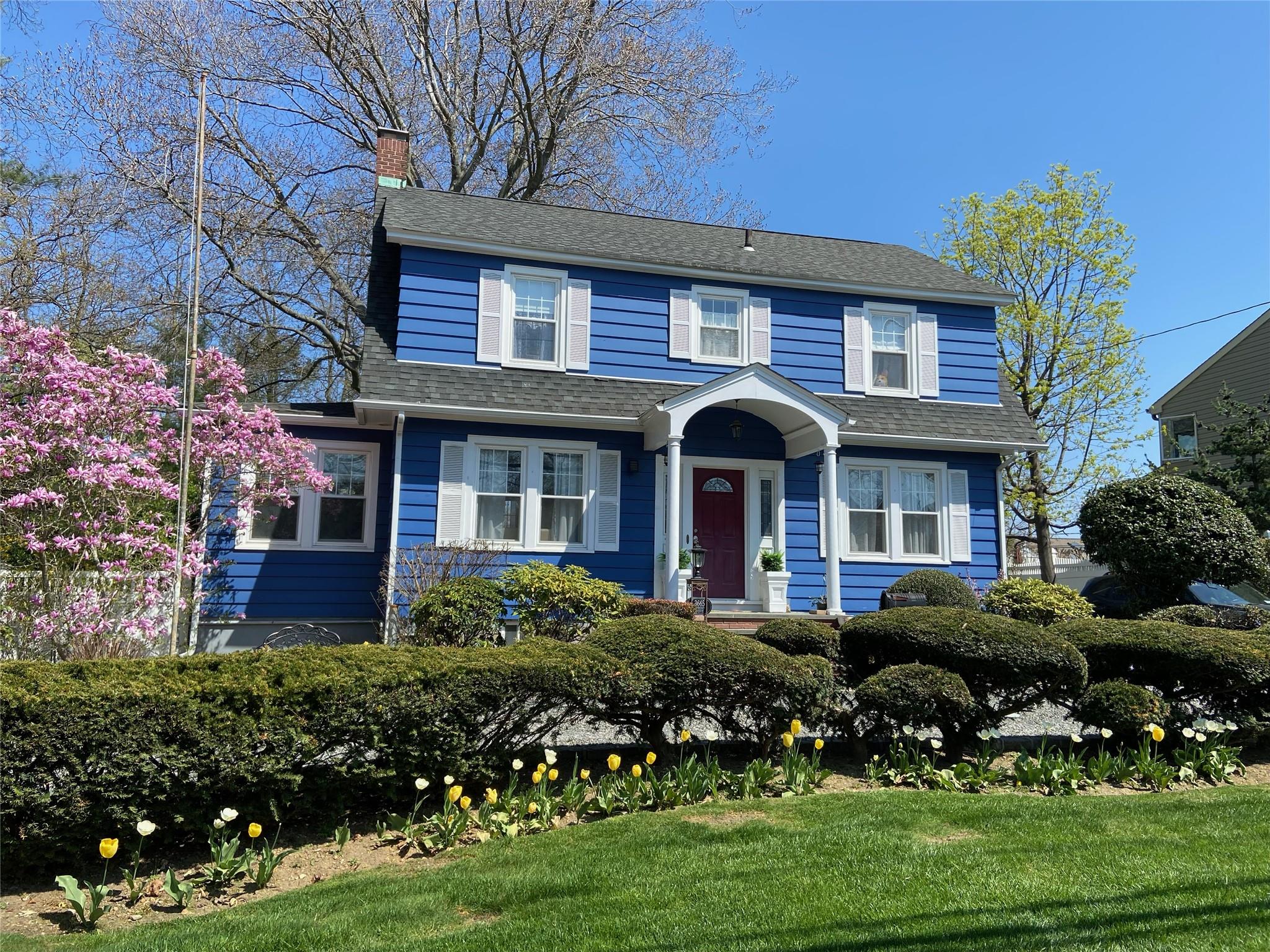 #1 photo, 3665 Lufberry Avenue, ناسو Wantagh , NY 11793